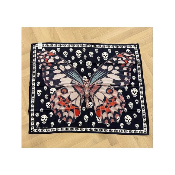 Authentic Alexander Mcqueen Giant Butterfly & Skull - Picture 11 of 16